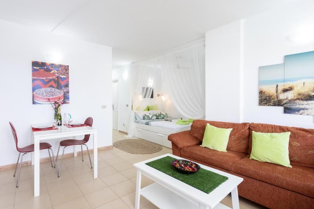 Cosy Studio With Balcony At Golf Del Sur, Tenerife 산미겔데아보나 외부 사진